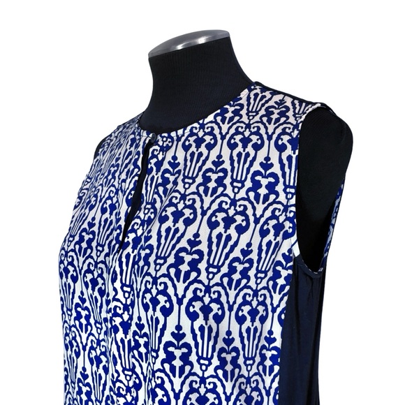 Collective Concepts – Sleeveless Stretch Button Ikat Top - Stitch Fix - Small - Picture 8 of 10